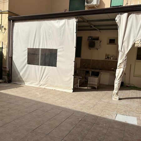 La Casa Di Gabri Apartment Palermo Bagian luar foto
